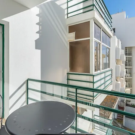 Summer Getaway 1br Flat Armacao Pera By Lovelystay * Armação de Pêra