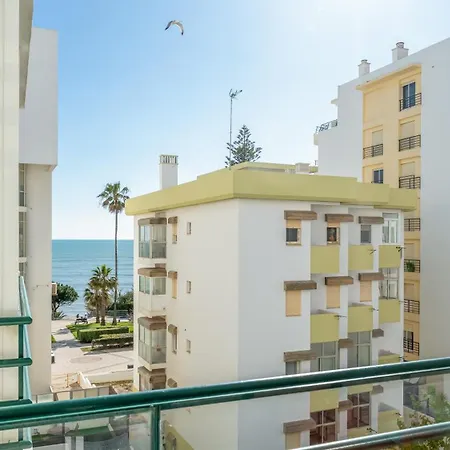 Summer Getaway 1br Flat Armacao Pera By Lovelystay Armacao de Pera