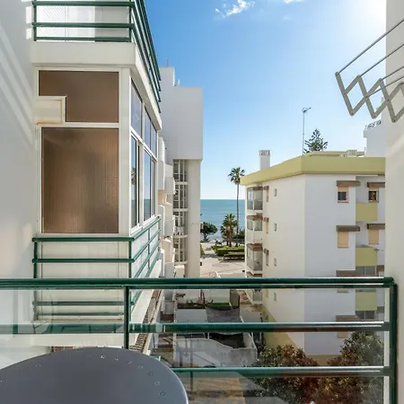 Summer Getaway 1br Flat Armacao Pera By Lovelystay Apartment