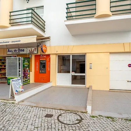 Apartment Summer Getaway 1br Flat Armacao Pera By Lovelystay *